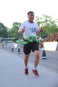 BIB: 995
                            <button type="button" onclick="openModal(3635737)" class="btn btn-primary btn-sm float-right btn-popup" data-toggle="modal" data-target=".modal-high-quality">
                        <i class="fas fa-shopping-cart"></i> Add to Cart
                    </button>
                                            <button type="button" onclick="isThisMe(3635737, true)" class="btn btn-success btn-sm float-right btn-popup btn-isme hidden" data-toggle="tooltip" data-placement="bottom" title="นี่คือรูปของคุณใช่ไหม คลิกที่นี่เพื่อเอาเข้าอัลบั้ม">
                        <i class="fas fa-plus"></i> Add to album
                    </button>
                    <button type="button" onclick="isThisMe(3635737, false)" class="btn btn-warning btn-sm float-right btn-popup btn-isnotme hidden">
                        <i class="fas fa-ban"></i> Remove from album
                    </button>